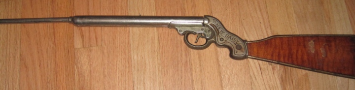 Daisy model New
          bb gun